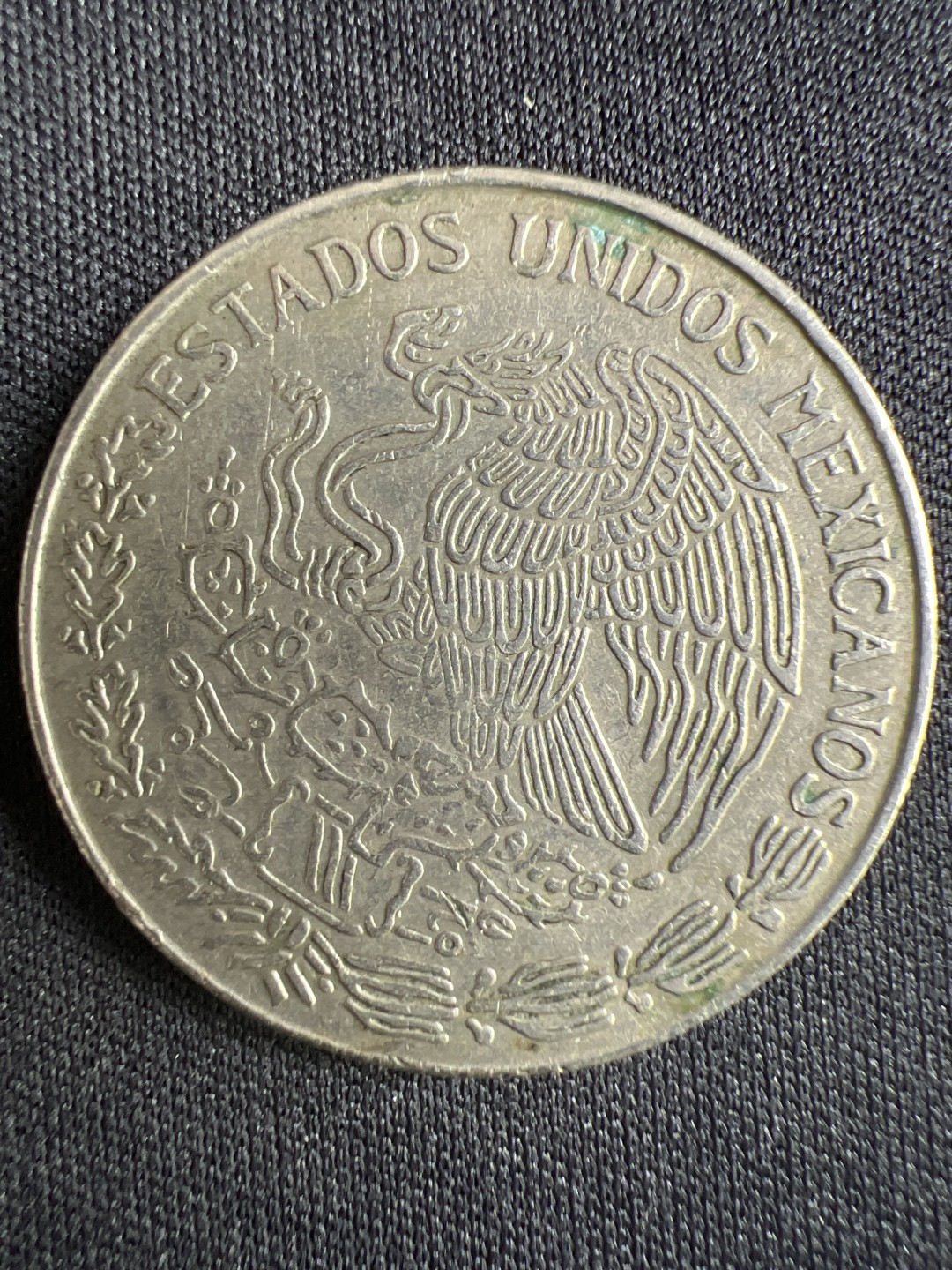 泡泡堂微拍第一 二 一幕硬币捡漏可累计专场👿👿，累计满二十元包邮，接受代拍业务 墨西哥一皮索