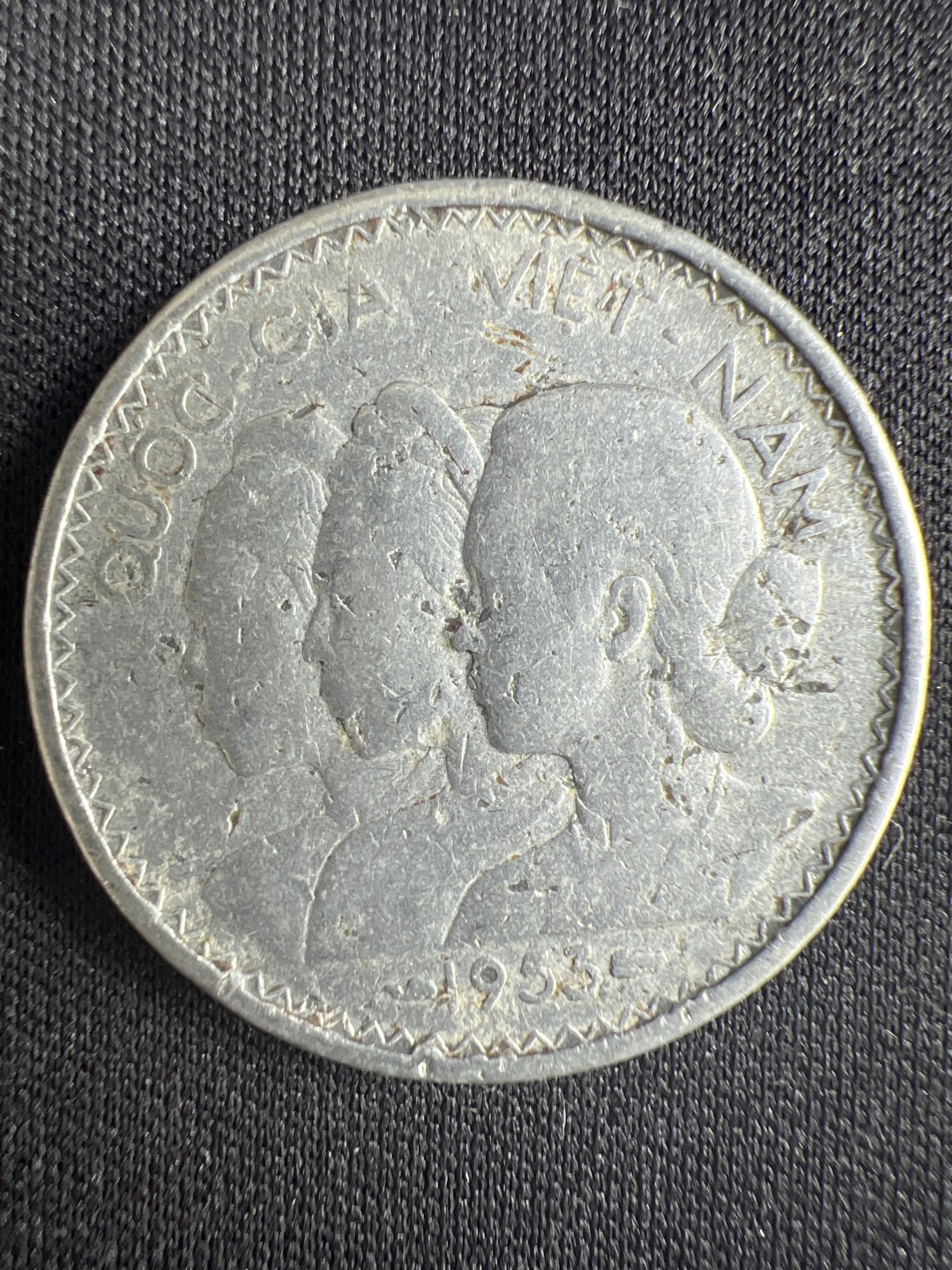 泡泡堂微拍第一 二 一幕硬币捡漏可累计专场👿👿，累计满二十元包邮，接受代拍业务 越南20分