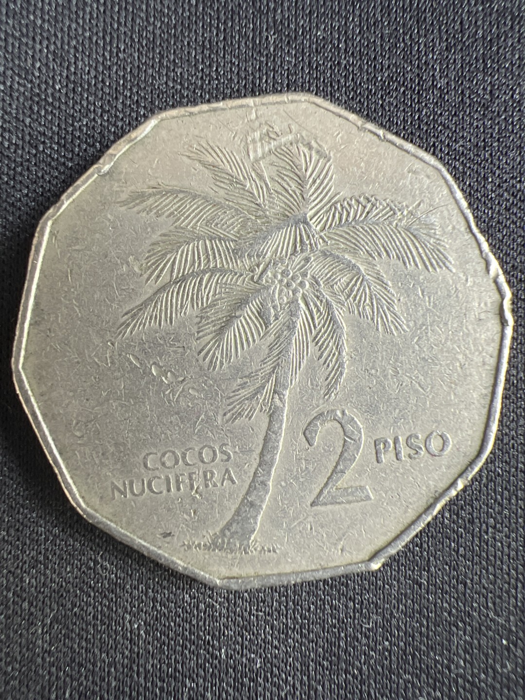 泡泡堂微拍第一 二 二幕硬币捡漏可累计专场👿👿，累计满二十元包邮，接受代拍业务 菲律宾2比索