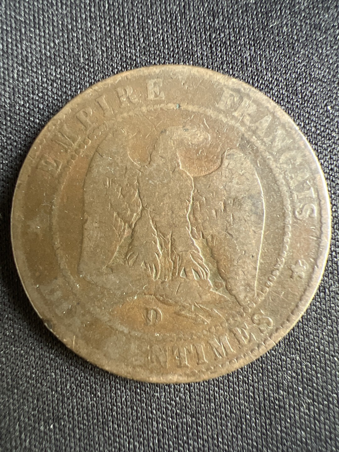 泡泡堂微拍第一 二 二幕硬币捡漏可累计专场👿👿，累计满二十元包邮，接受代拍业务 法国十分