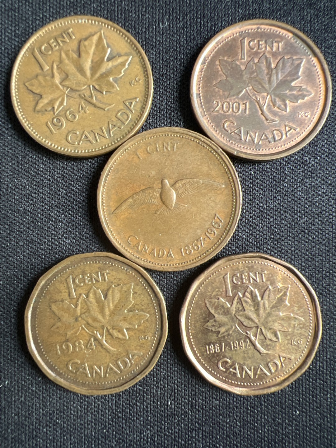 泡泡堂微拍第一 二 一幕硬币捡漏可累计专场👿👿，累计满二十元包邮，接受代拍业务 加拿大一分五枚