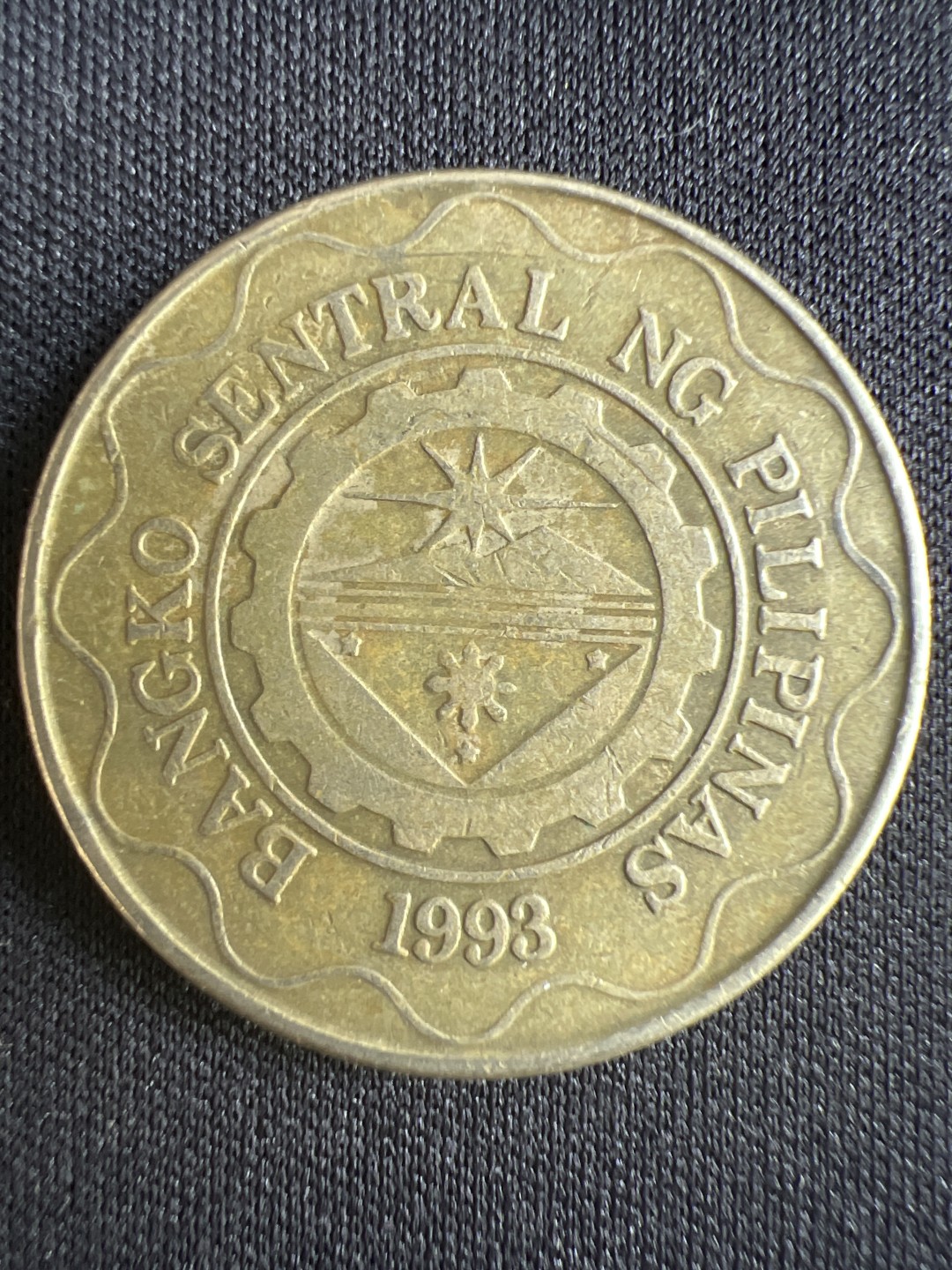 泡泡堂微拍第一 二 二幕硬币捡漏可累计专场👿👿，累计满二十元包邮，接受代拍业务 菲律宾5比索