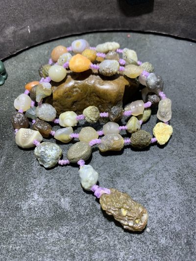精美阿拉善青花筋脉石玛瑙项链一条， - 精美阿拉善青花筋脉石玛瑙项链一条，