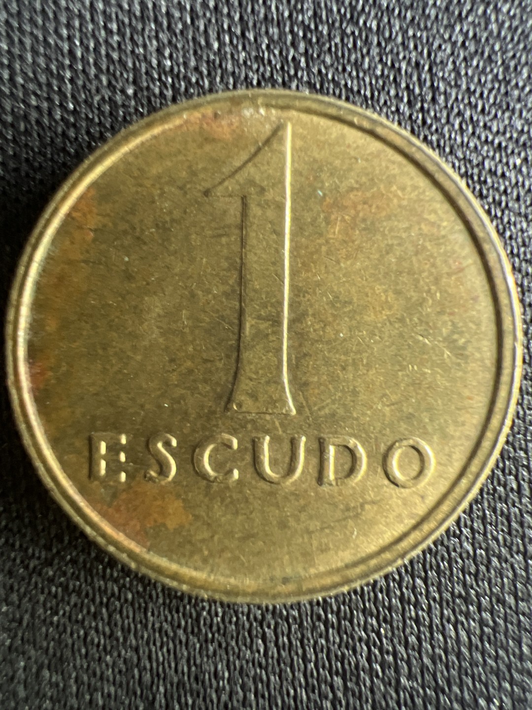 泡泡堂微拍第一 二 二幕硬币捡漏可累计专场👿👿，累计满二十元包邮，接受代拍业务 葡萄牙1埃斯库多