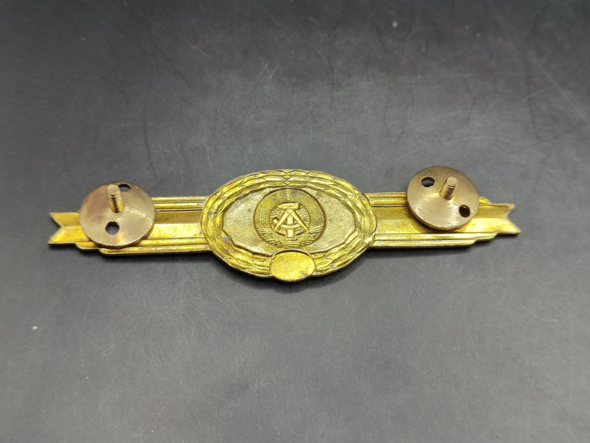 全场0元起拍 第46期 咸鱼国勋章拍卖专场 4月12日（周三）下午6：00开始 东德二级通用技能章