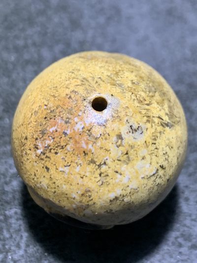 精美亚光发丝料战国红玛瑙俏色巧雕太极随形大单珠一颗 精美亚光发丝料战国红玛瑙俏色巧雕太极随形大单珠一颗