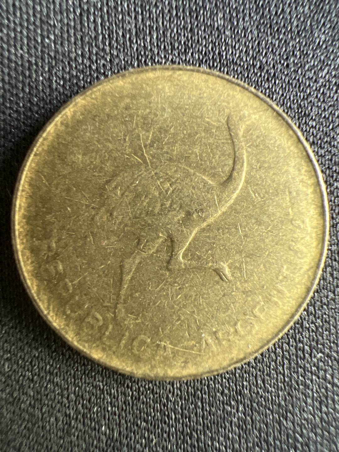 泡泡堂微拍第一 二 二幕硬币捡漏可累计专场👿👿，累计满二十元包邮，接受代拍业务 阿根廷一分