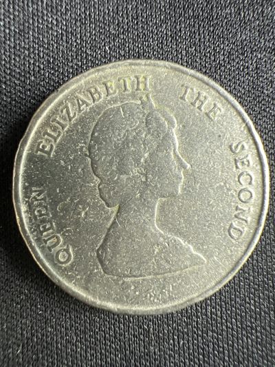 泡泡堂微拍第一 二 二幕硬币捡漏可累计专场👿👿，累计满二十元包邮，接受代拍业务 - 东加勒比25分