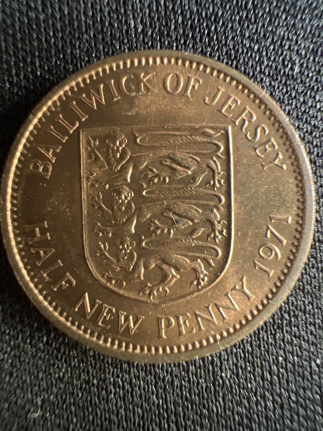 泡泡堂微拍第一 二 二幕硬币捡漏可累计专场👿👿，累计满二十元包邮，接受代拍业务 泽西岛半便士