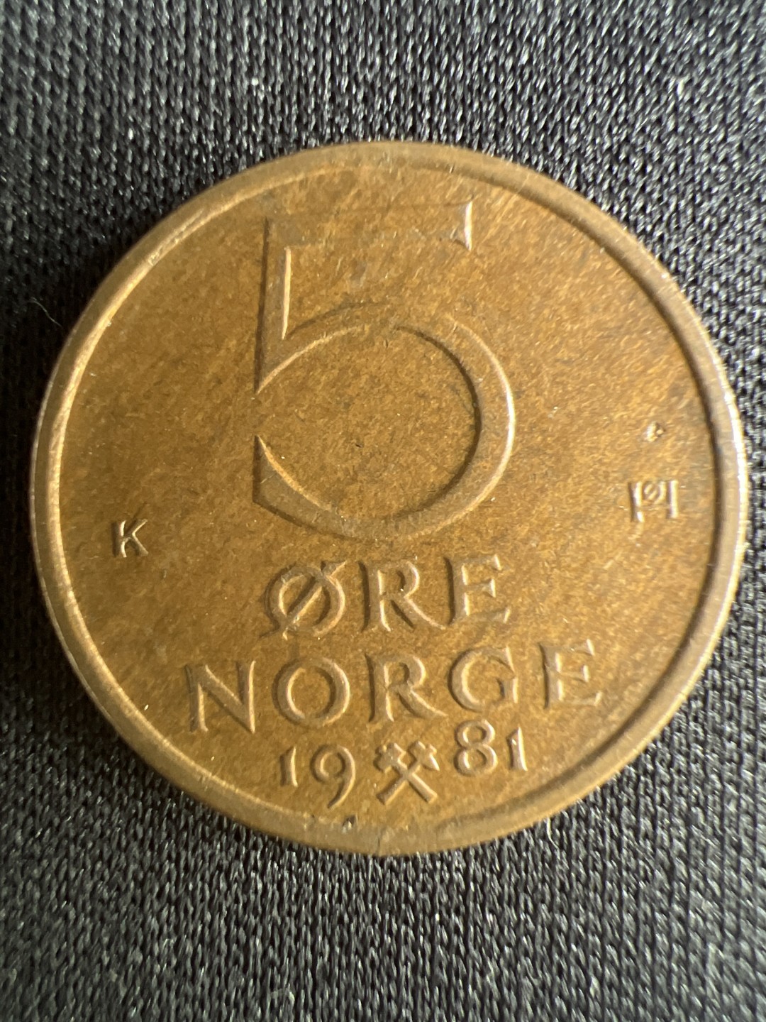 泡泡堂微拍第一 二 一幕硬币捡漏可累计专场👿👿，累计满二十元包邮，接受代拍业务 挪威5欧尔