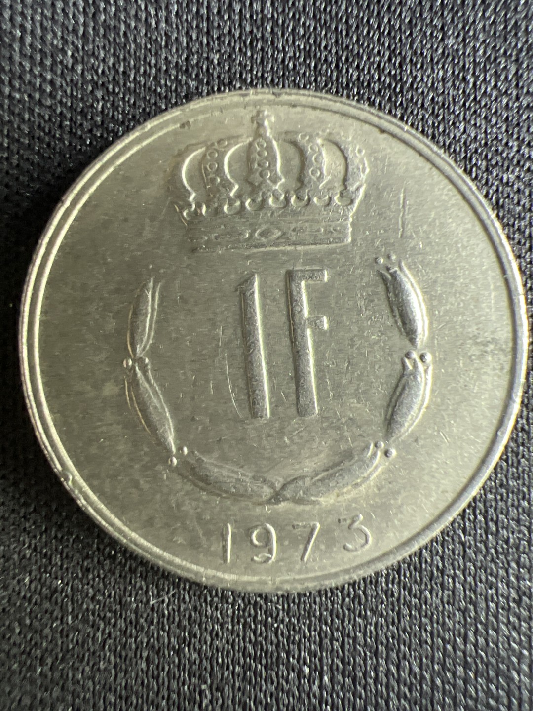 泡泡堂微拍第一 二 二幕硬币捡漏可累计专场👿👿，累计满二十元包邮，接受代拍业务 卢森堡1F