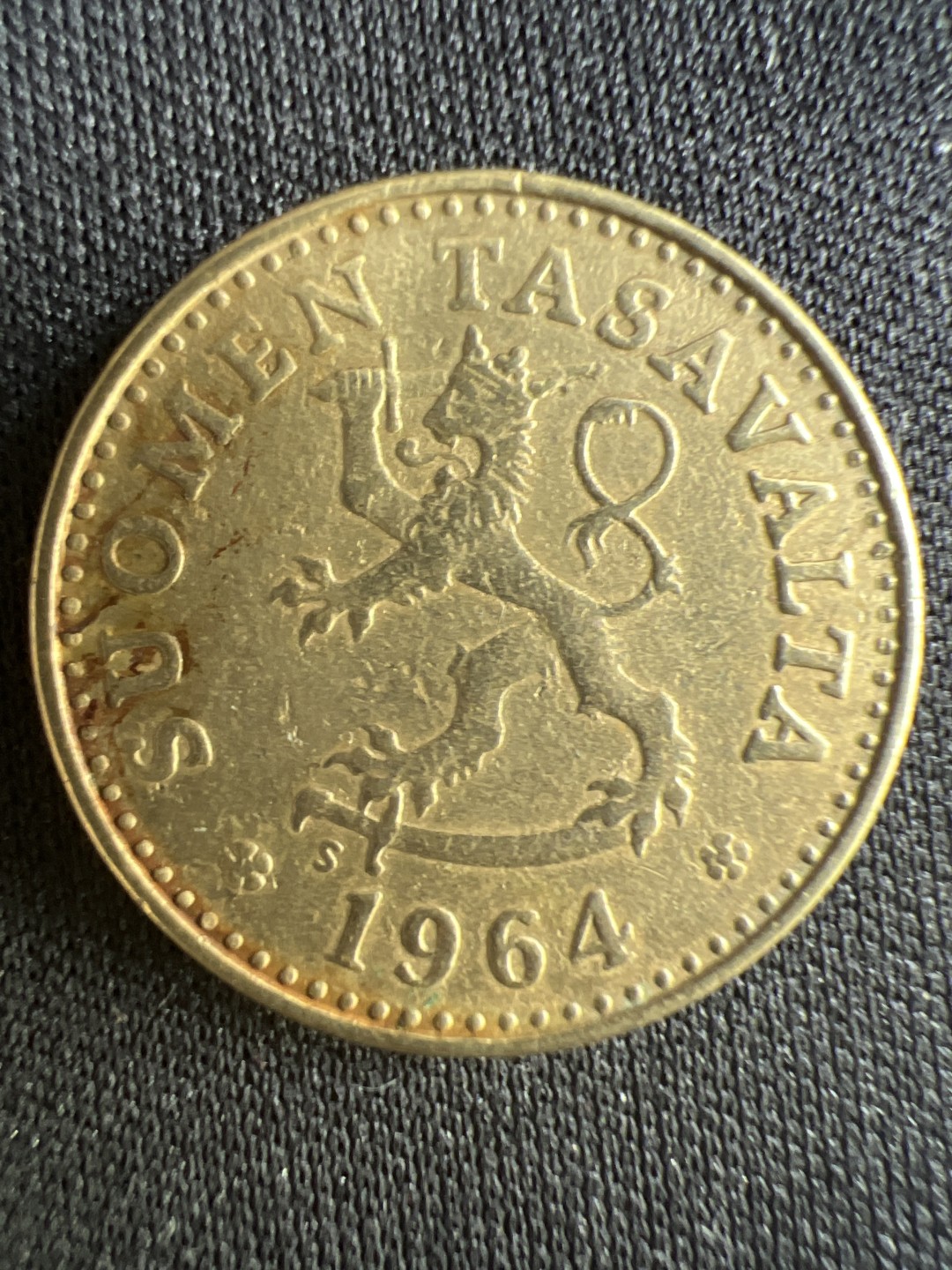 泡泡堂微拍第一 二 二幕硬币捡漏可累计专场👿👿，累计满二十元包邮，接受代拍业务 芬兰10芬尼