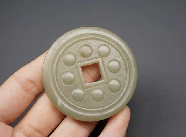 ｜冷门出品｜精选专拍·第叁拾壹场· 和田玉 钱币形玉璧挂件