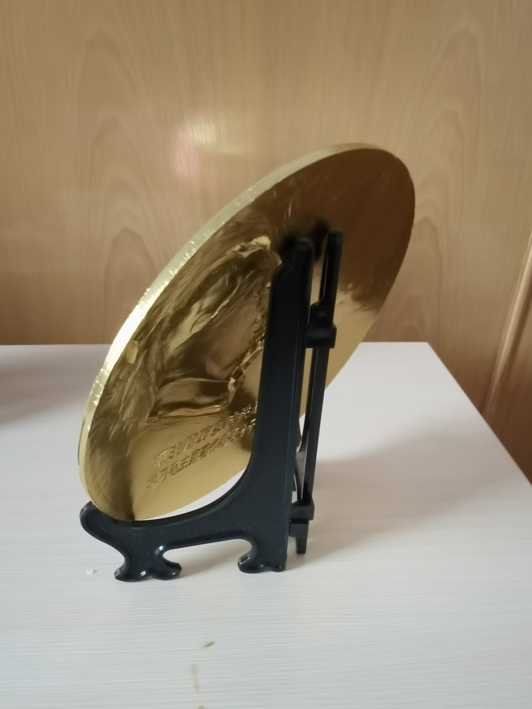 红色收藏美品主席头像摆件 早年收购，保存完好，做工精细，高14厘米左右，重130克左右，红色收藏，精品像章越留越值钱，物以稀为贵，收藏精品，诚信交易