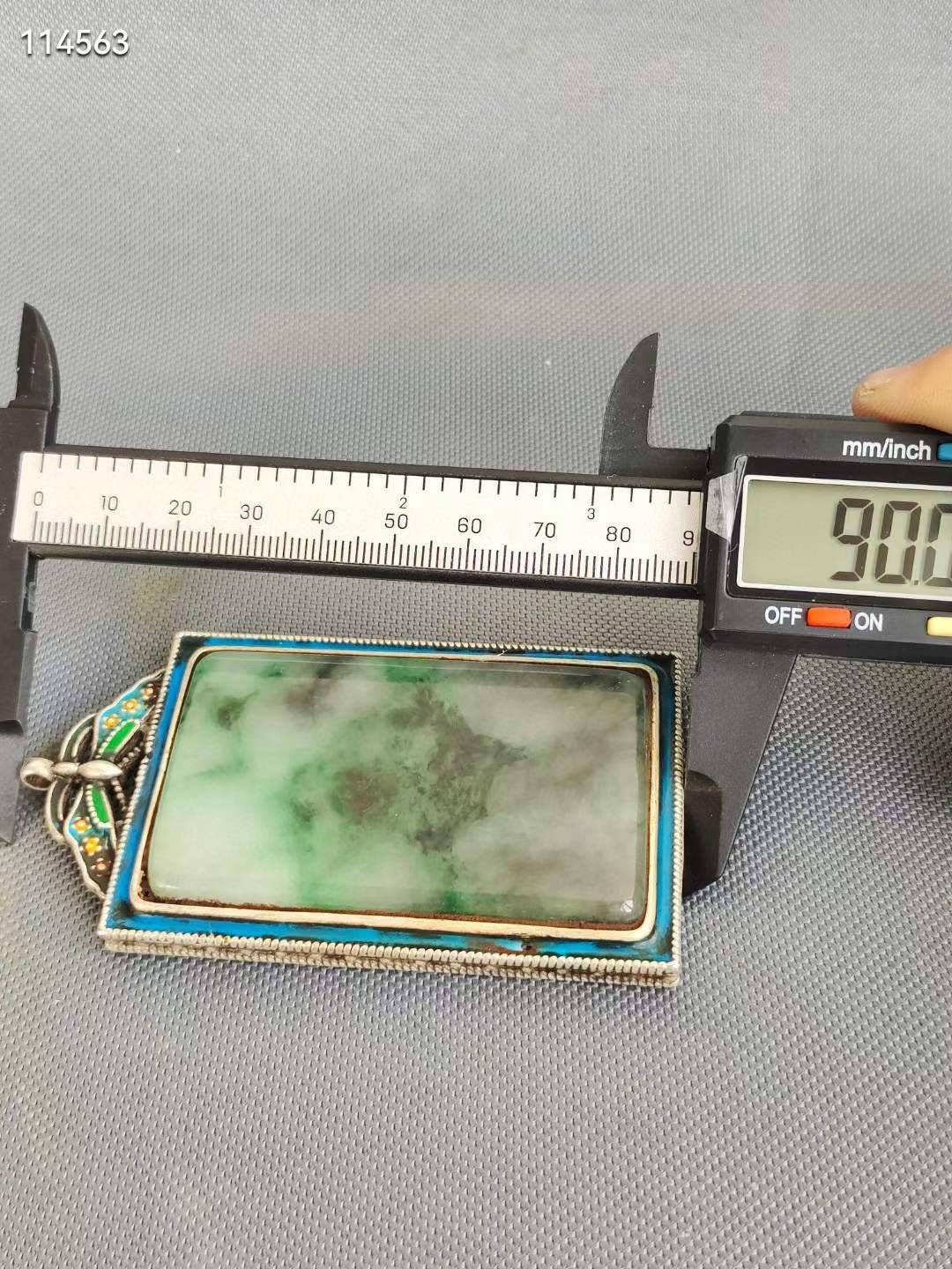 老银嵌飘花翡翠牌子
