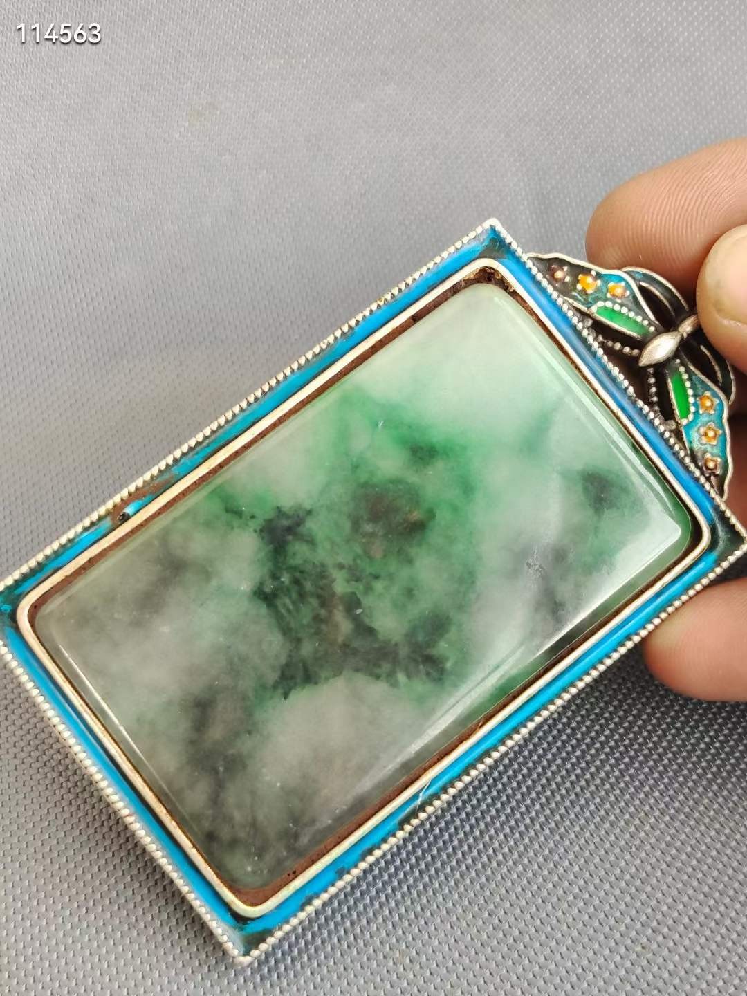 老银嵌飘花翡翠牌子