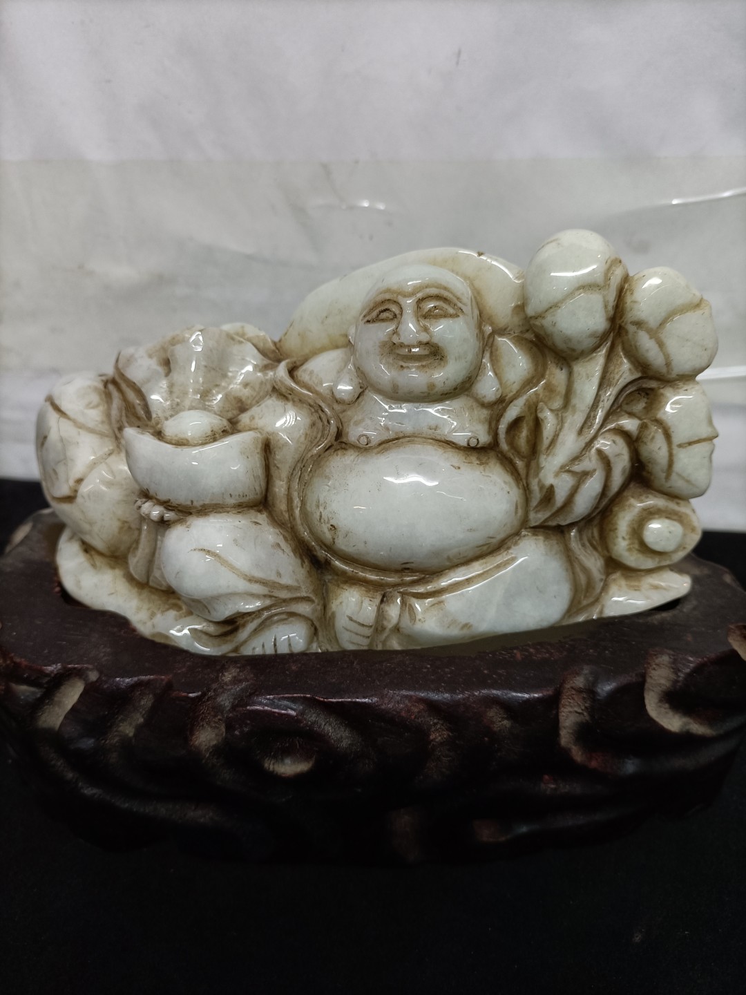 旧藏晚清一件天然翡翠雕摆件