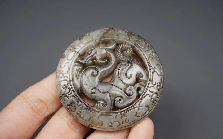 ｜冷门出品｜精选专拍·第叁拾贰场· 和田玉 龙纹圆牌挂件