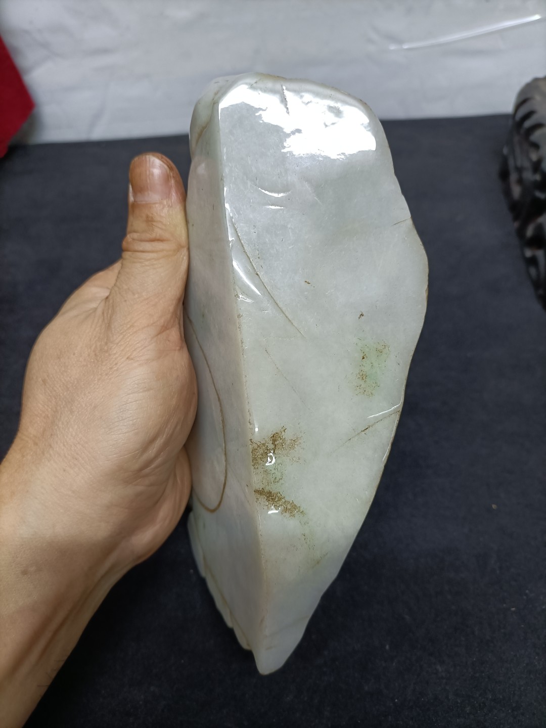 旧藏晚清一件天然翡翠雕摆件