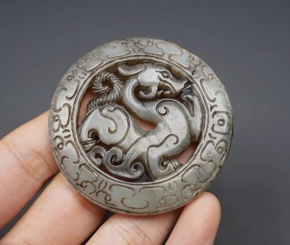 ｜冷门出品｜精选专拍·第叁拾贰场· 和田玉 龙纹圆牌挂件