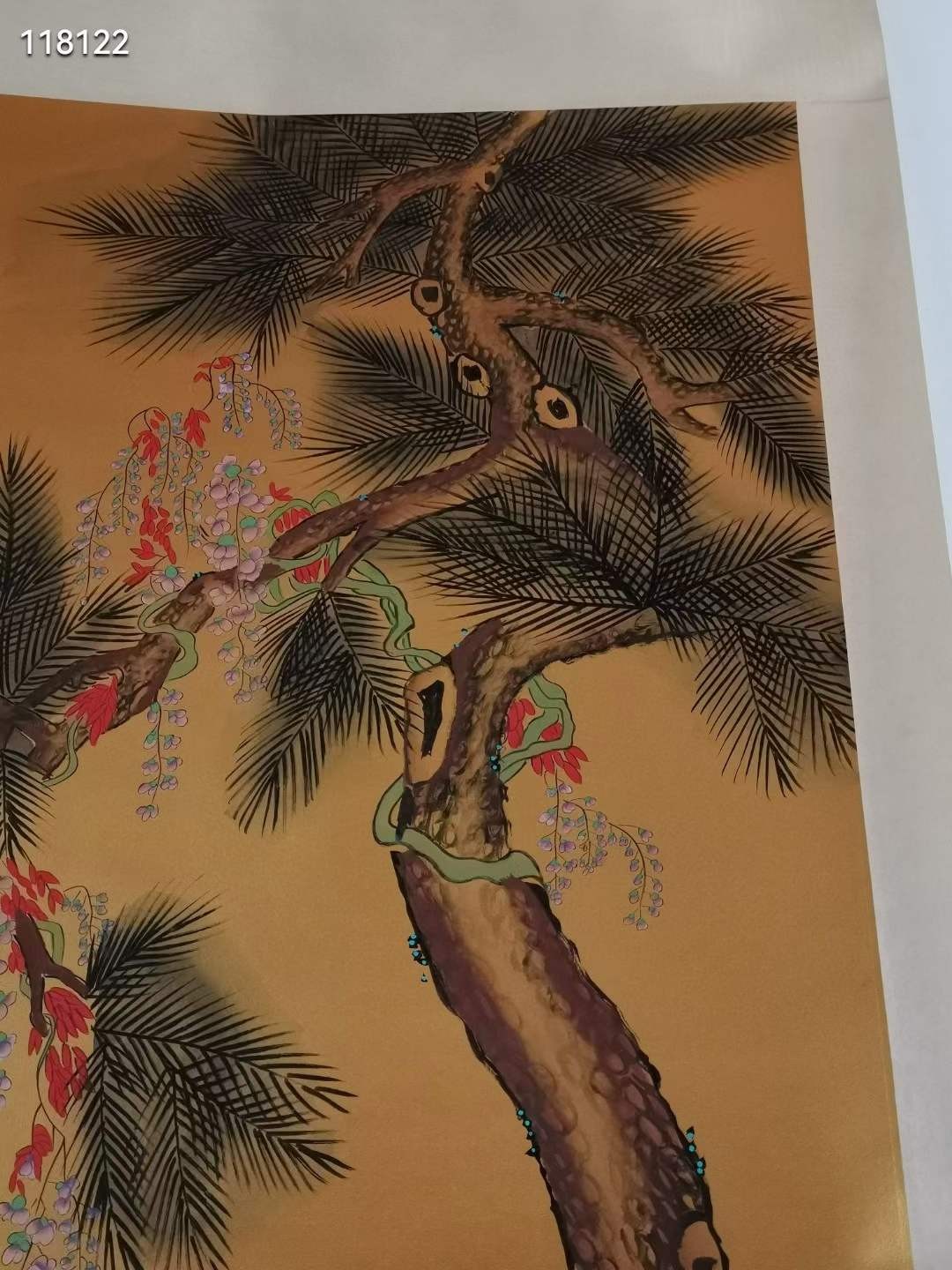精品字画蒋廷锡纸本立轴蒋廷锡(1669-1732)，字酉君、杨孙，号南沙、西谷，又号青桐居士，江苏常熟人，康熙四十二年(1703年)进士，历任礼部侍郎、户部尚书、文华殿大学士、太子太傅等职。是清朝康熙、雍正年间著名的花鸟画家。