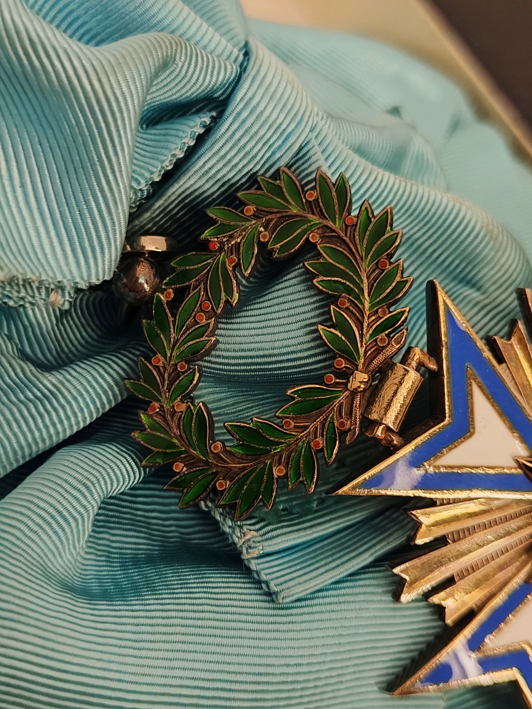 全场0元起拍 第46期 咸鱼国勋章拍卖专场 4月12日（周三）下午6：00开始 大十字级法属达荷美 贝宁黑星勋章 大绶 银质珐琅 亚瑟贝特朗制