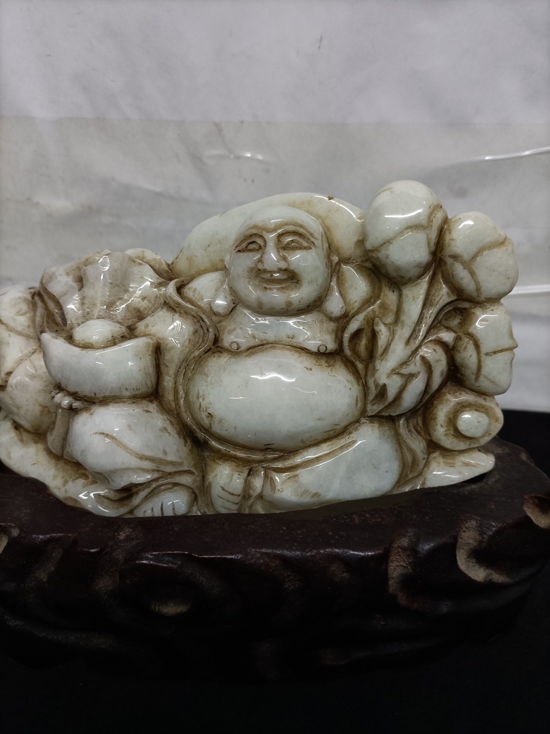 旧藏晚清一件天然翡翠雕摆件