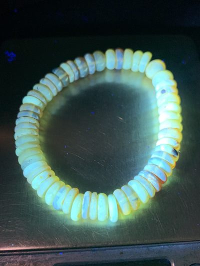 精美天然俄料蜜蜡隔片手串1条！ 精美天然俄料蜜蜡隔片手串1条！