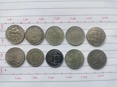 综合藏品场.喜欢出价就得！无套路无托.诚信惠友交友！自动快拍. 硬币10枚原生态无任何人为处理.编号230005实图拍摄.