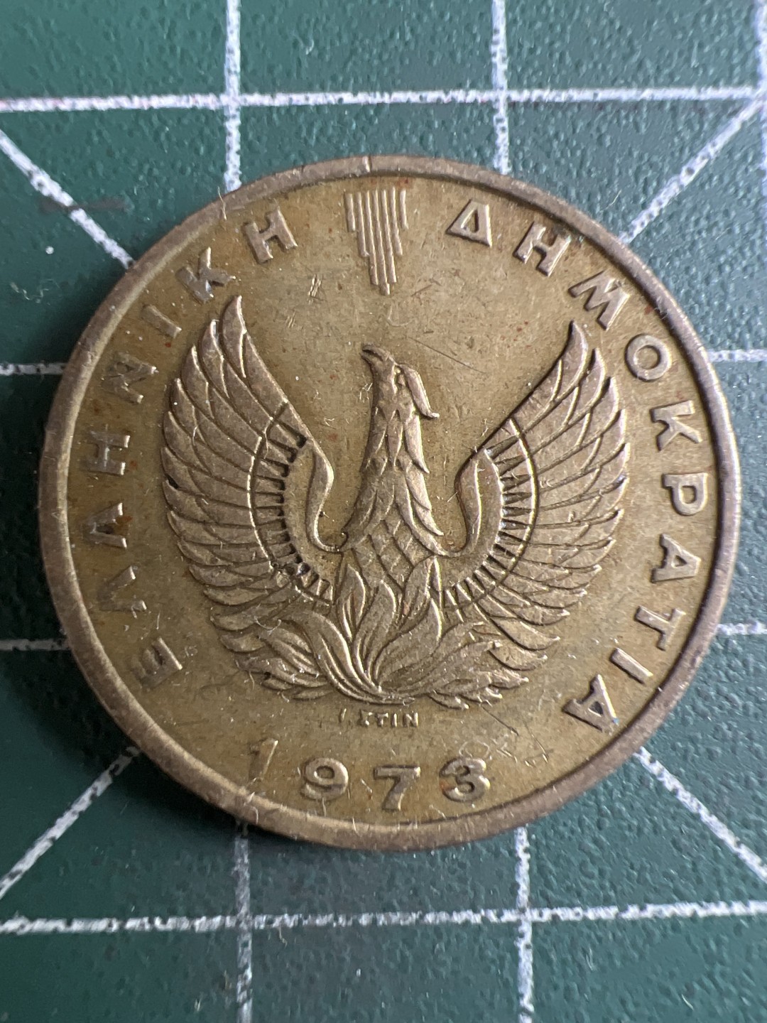 泡泡堂微拍第一 二 四幕硬币捡漏可累计专场👿👿，累计满二十元包邮，接受代拍业务 希腊猫头鹰2分