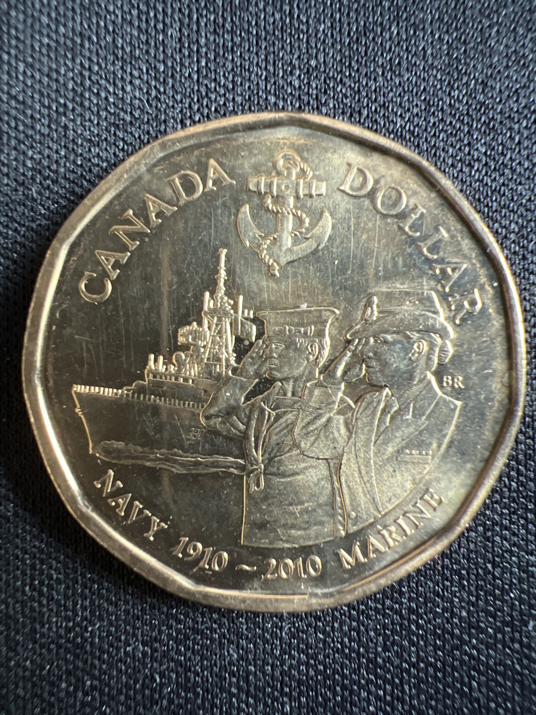 泡泡堂微拍第一 二 五幕硬币捡漏可累计专场👿👿，累计满二十元包邮，接受代拍业务 加拿大一元纪念币