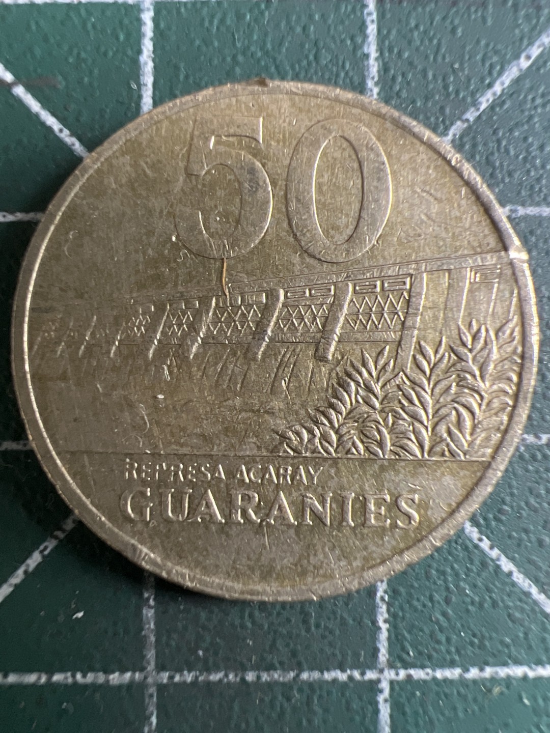 泡泡堂微拍第一 二 四幕硬币捡漏可累计专场👿👿，累计满二十元包邮，接受代拍业务 巴拉圭50瓜拉尼