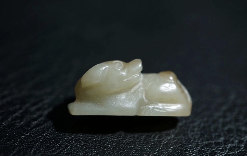 ｜冷门出品｜精选专拍·第叁拾叁场· 明清工老和田玉玉狗挂件