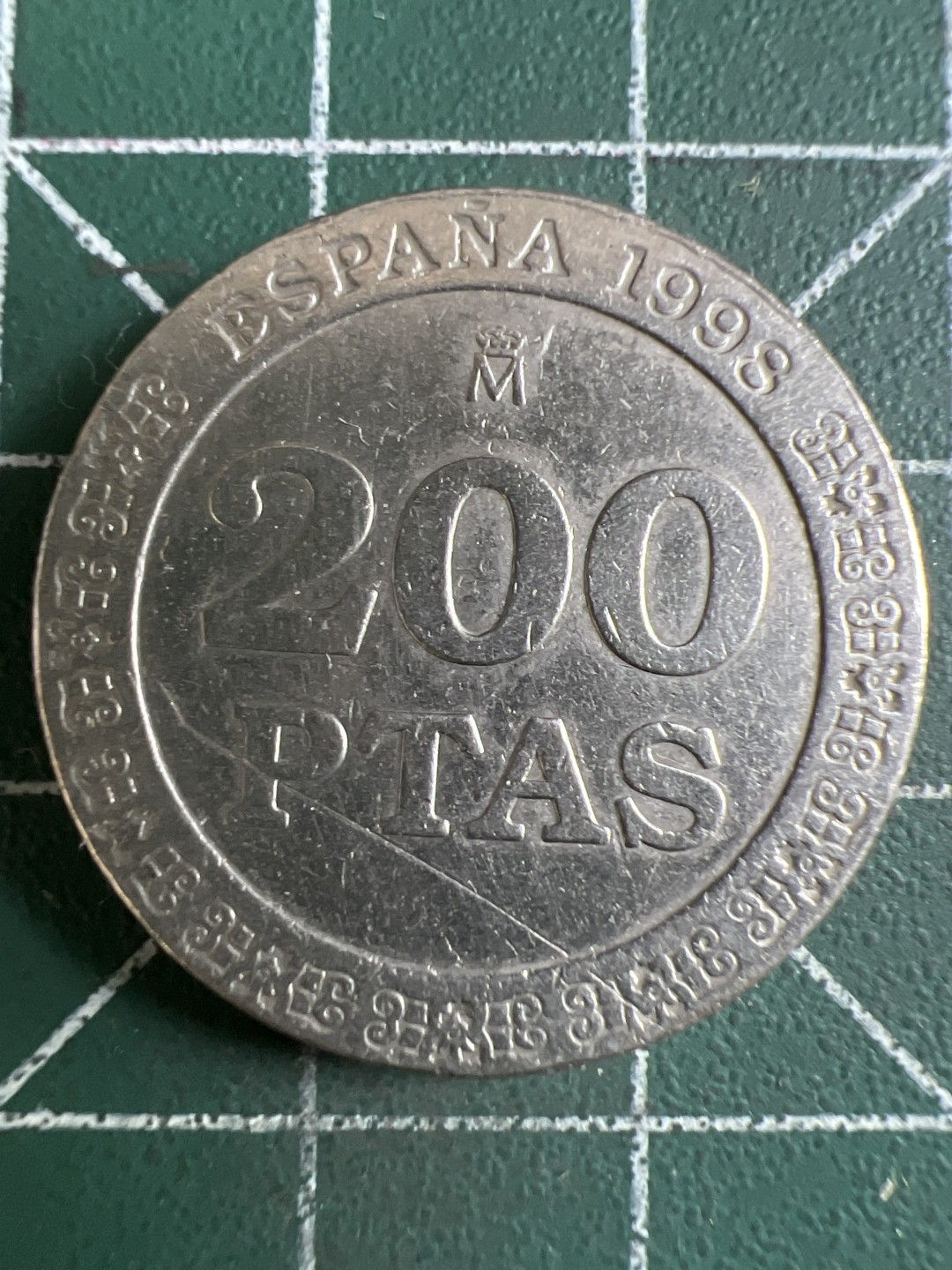 泡泡堂微拍第一 二 四幕硬币捡漏可累计专场👿👿，累计满二十元包邮，接受代拍业务 西班牙200比塞塔