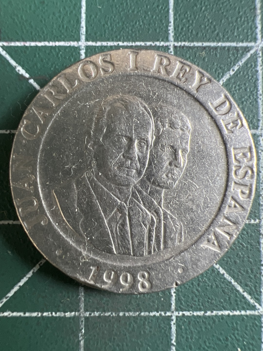 泡泡堂微拍第一 二 四幕硬币捡漏可累计专场👿👿，累计满二十元包邮，接受代拍业务 西班牙200比塞塔