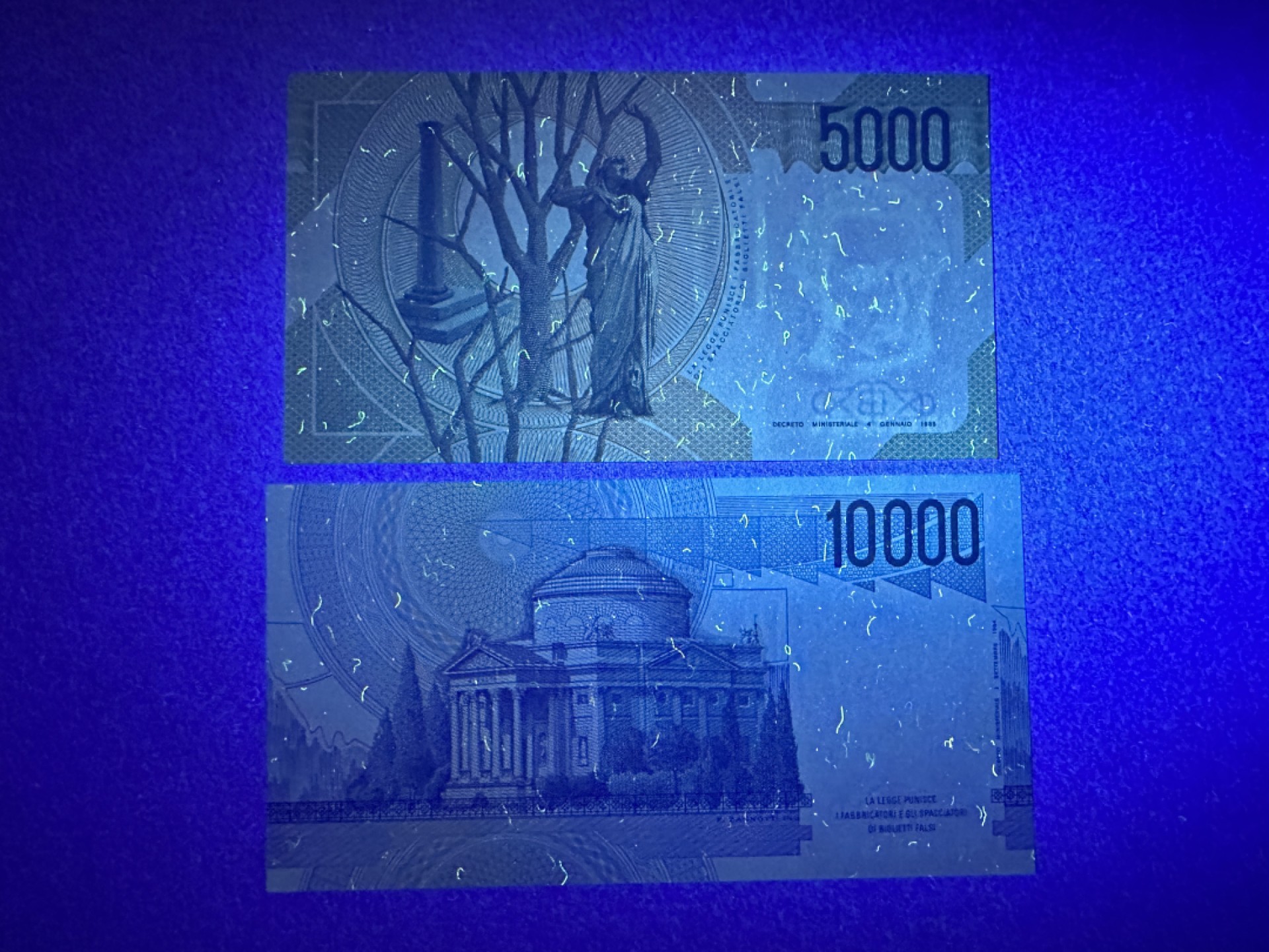 《张总收藏》98期——外币强钞100拍 意大利5000、10000里拉2张 UNC 末版