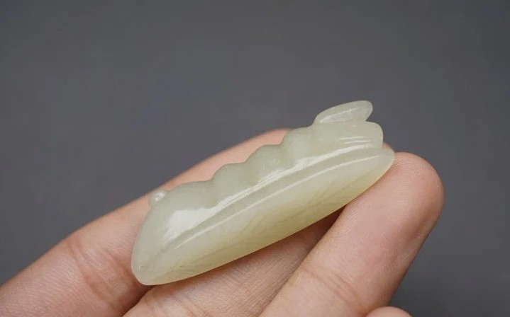 ｜冷门出品｜精选专拍·第叁拾叁场· 和田玉 蚕宝挂件