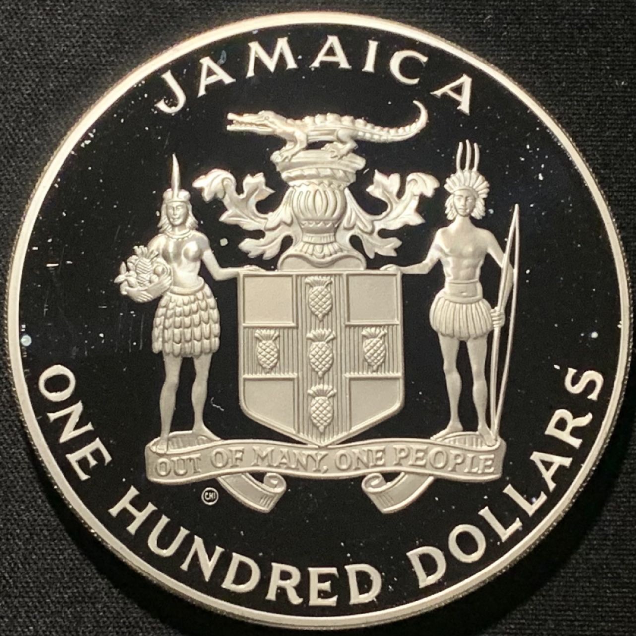 紫瑗钱币——第264期拍卖 牙买加 1990年 意大利世界杯 传球 100元 136.08克 0.925银 精制