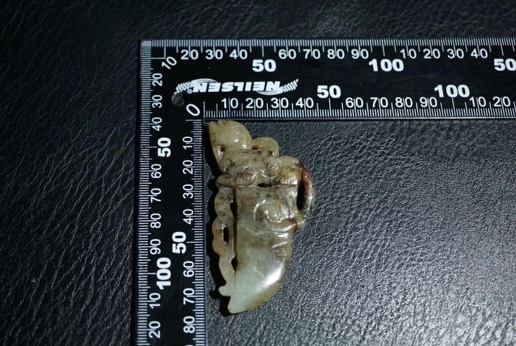 ｜冷门出品｜精选专拍·第叁拾叁场· 明清工老和田玉府上有龙把件