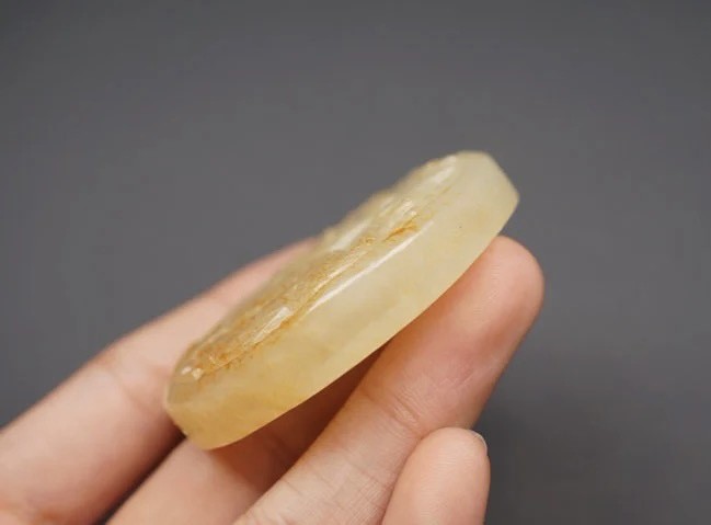 ｜冷门出品｜精选专拍·第叁拾叁场· 和田玉 龙纹圆牌挂件