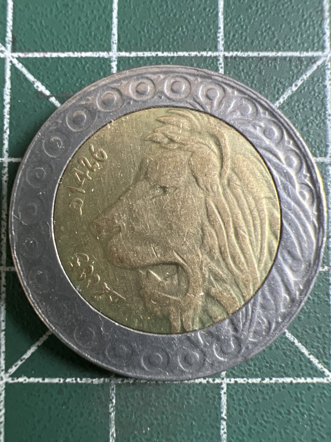 泡泡堂微拍第一 二 四幕硬币捡漏可累计专场👿👿，累计满二十元包邮，接受代拍业务 阿尔及利亚20分双色币