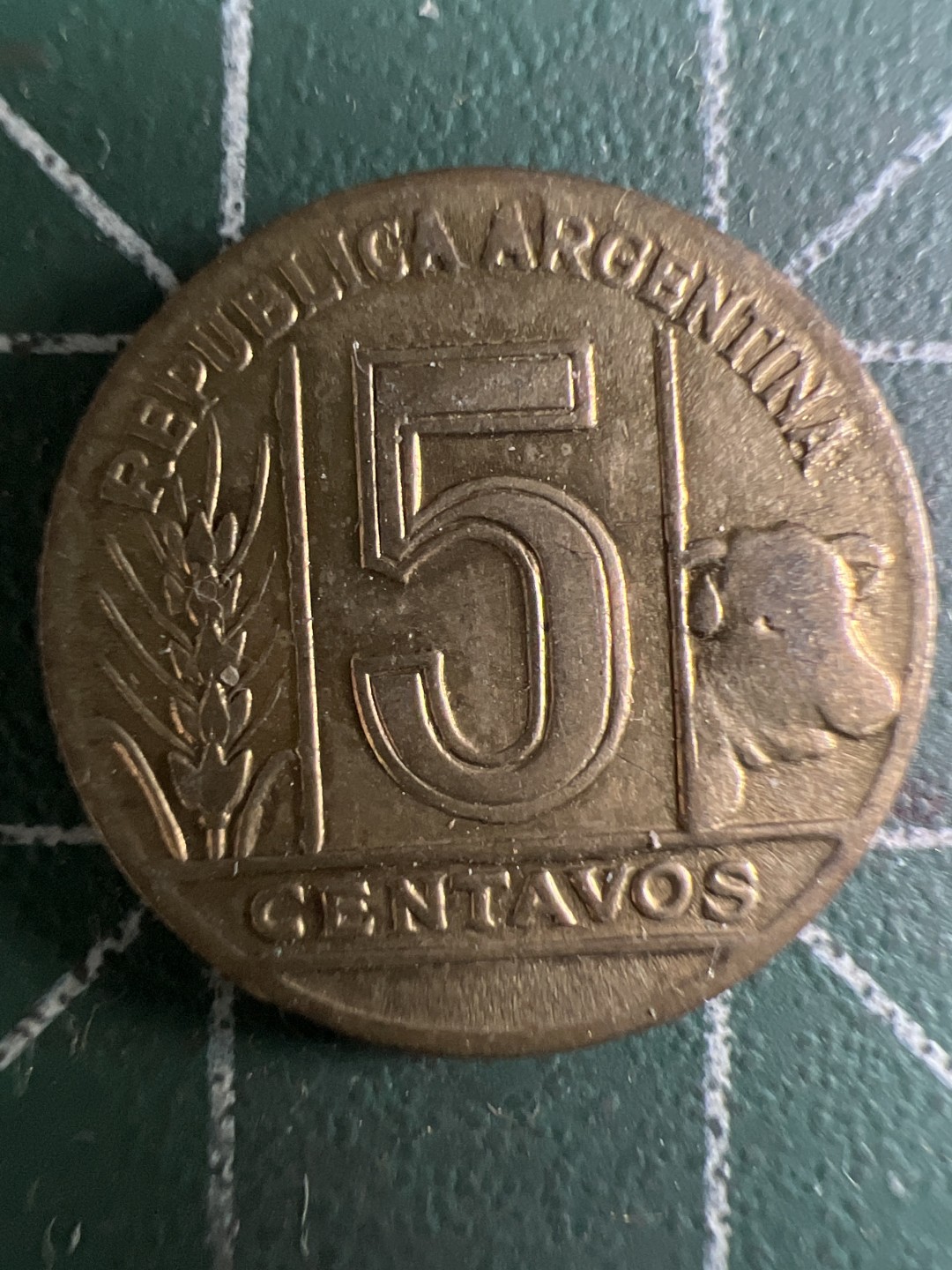 泡泡堂微拍第一 二 四幕硬币捡漏可累计专场👿👿，累计满二十元包邮，接受代拍业务 阿根廷五分牛头