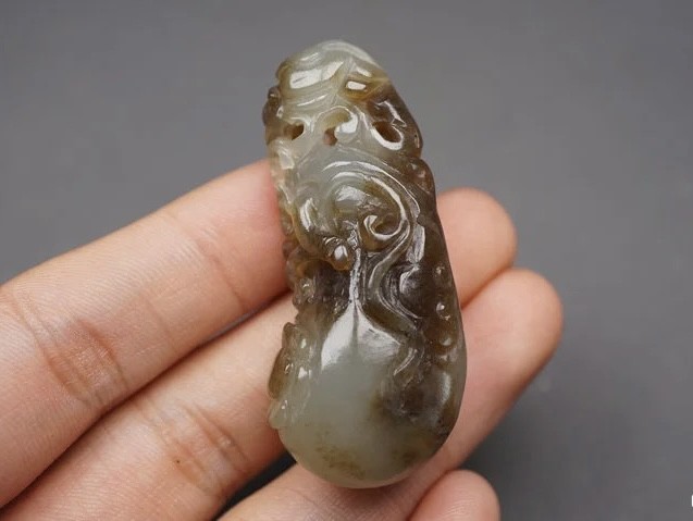 ｜冷门出品｜精选专拍·第叁拾叁场· 和田玉 瓜果挂件
