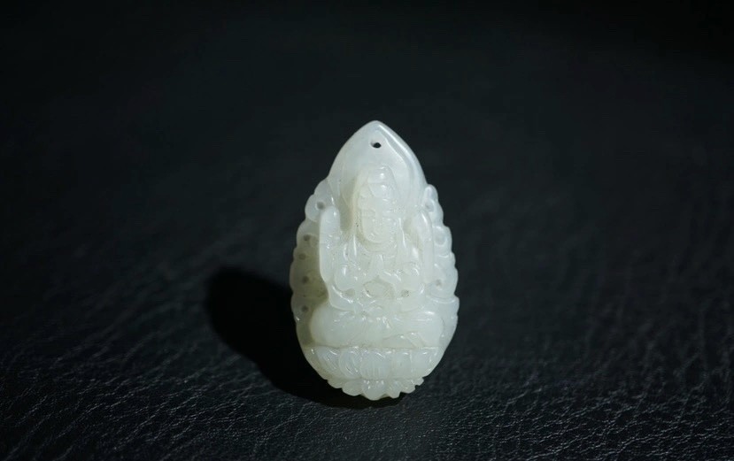 ｜冷门出品｜精选专拍·第叁拾叁场· 明清工老和田玉玉佛挂件