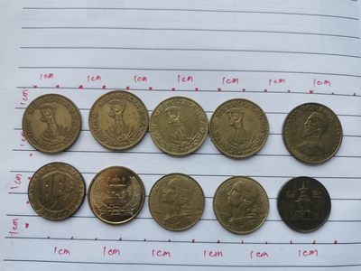 综合藏品场.喜欢出价就得！无套路无托.诚信惠友交友！自动快拍. 硬币10枚原生态无任何人为处理.编号230017实图拍摄.