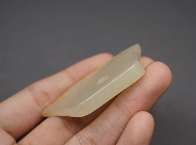 ｜冷门出品｜精选专拍·第叁拾叁场· 和田玉玉斧挂件