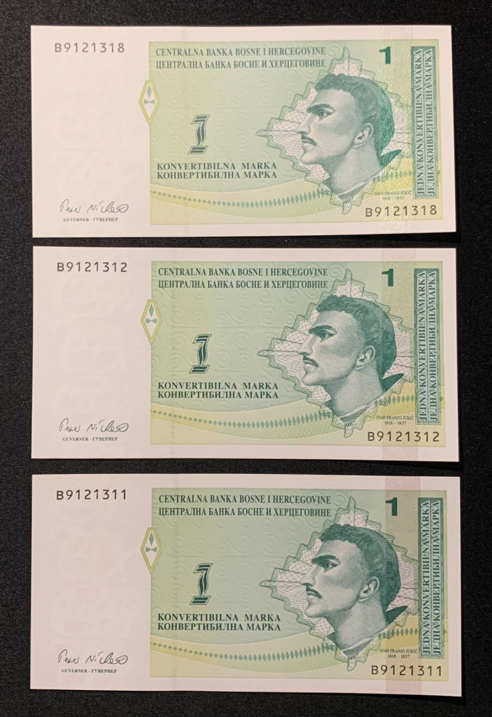 紫瑗钱币——第263期拍卖—纸币团购场 塞尔维亚专场 全场包邮 波黑 1998年 穆族 1马克 UNC  单张（B9121311）