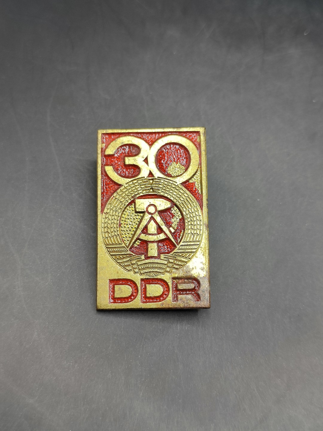 全场0元起拍 第47期 咸鱼国勋章拍卖专场 4月16日（周日）下午6：00开始 东德建国30周年纪念章