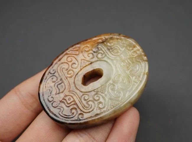 ｜冷门出品｜精选专拍·第叁拾伍场· 和田玉 饕餮纹玉璧挂件