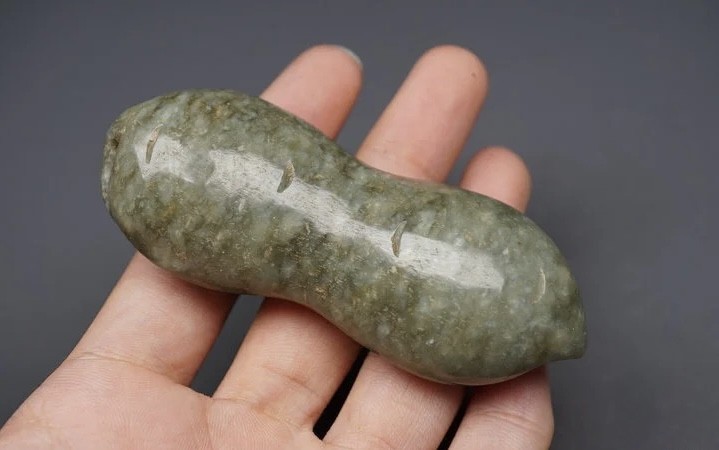 ｜冷门出品｜精选专拍·第叁拾伍场· 和田玉 豆荚 把件